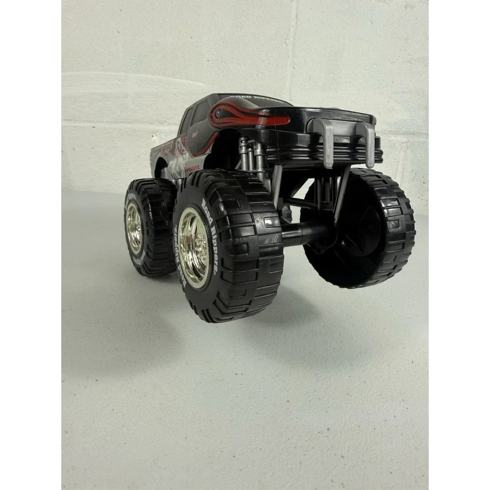 Toy State Road Rippers Snake Bite Monster Truck Wheelies Sound Lights  Works
